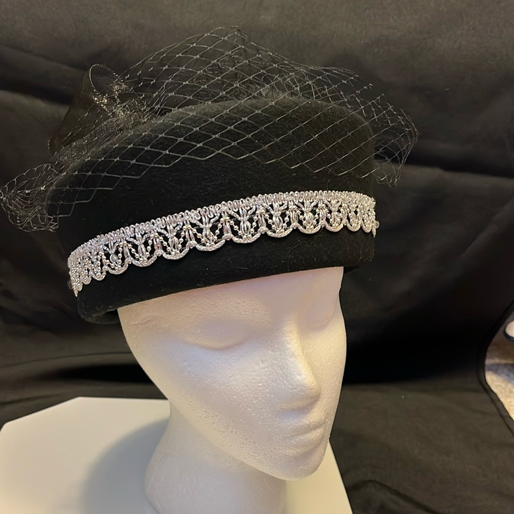Vintage Doeskin Bollman hat